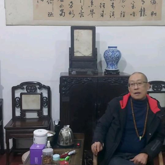 重庆万州古玩城王挺