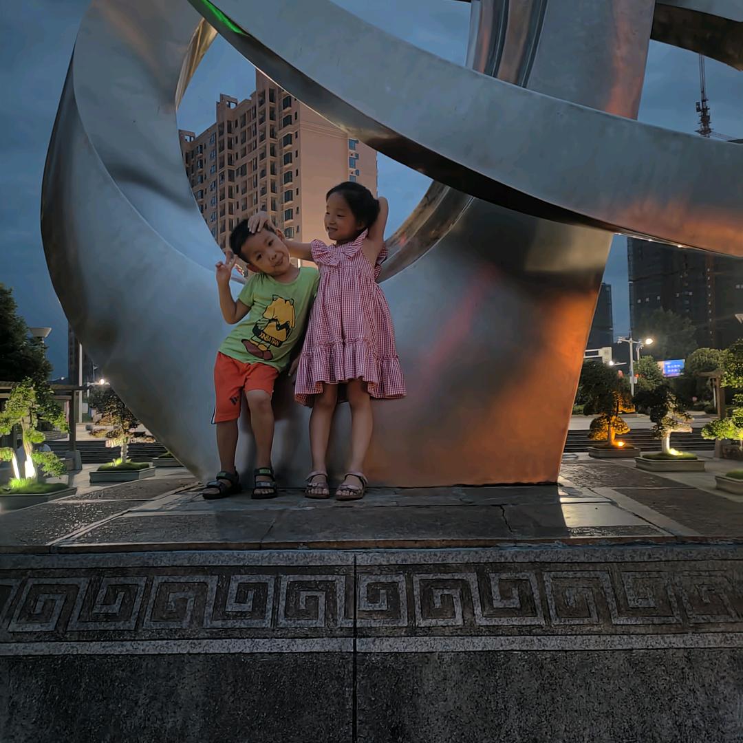 ꧔ꦿ࿐้锅李有周 ❧⁵