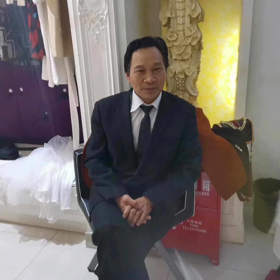 陈兵