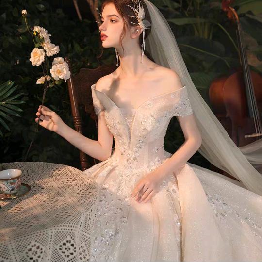 红安~囍嫁·轻奢婚纱馆