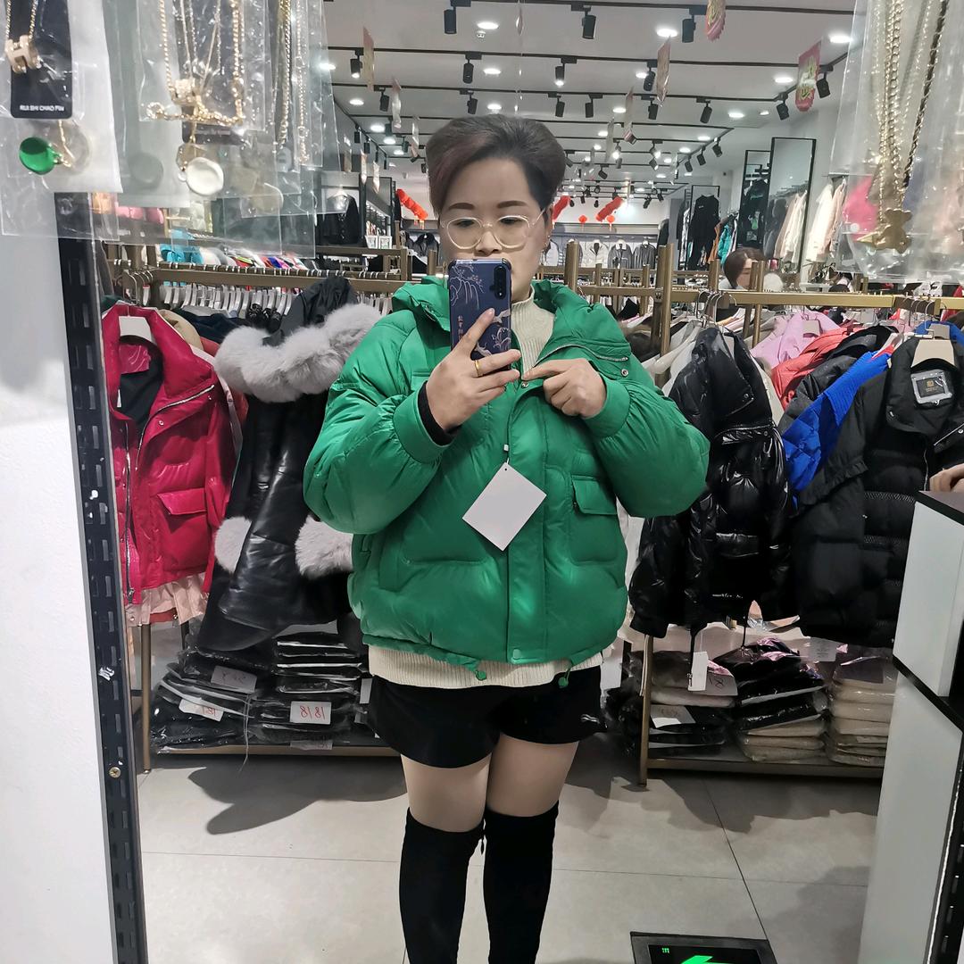 傻女人👄👄