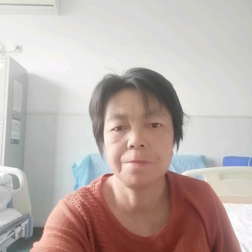 随玲