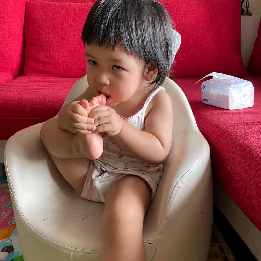 小满妈妈的男朋友