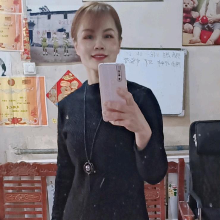 🌹风吹雪舞🌹