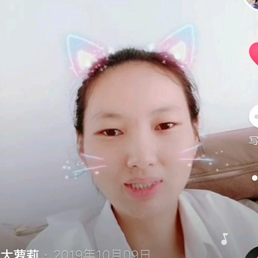 首播大萝莉爱@许多多南昌拌粉瘦肉丸，