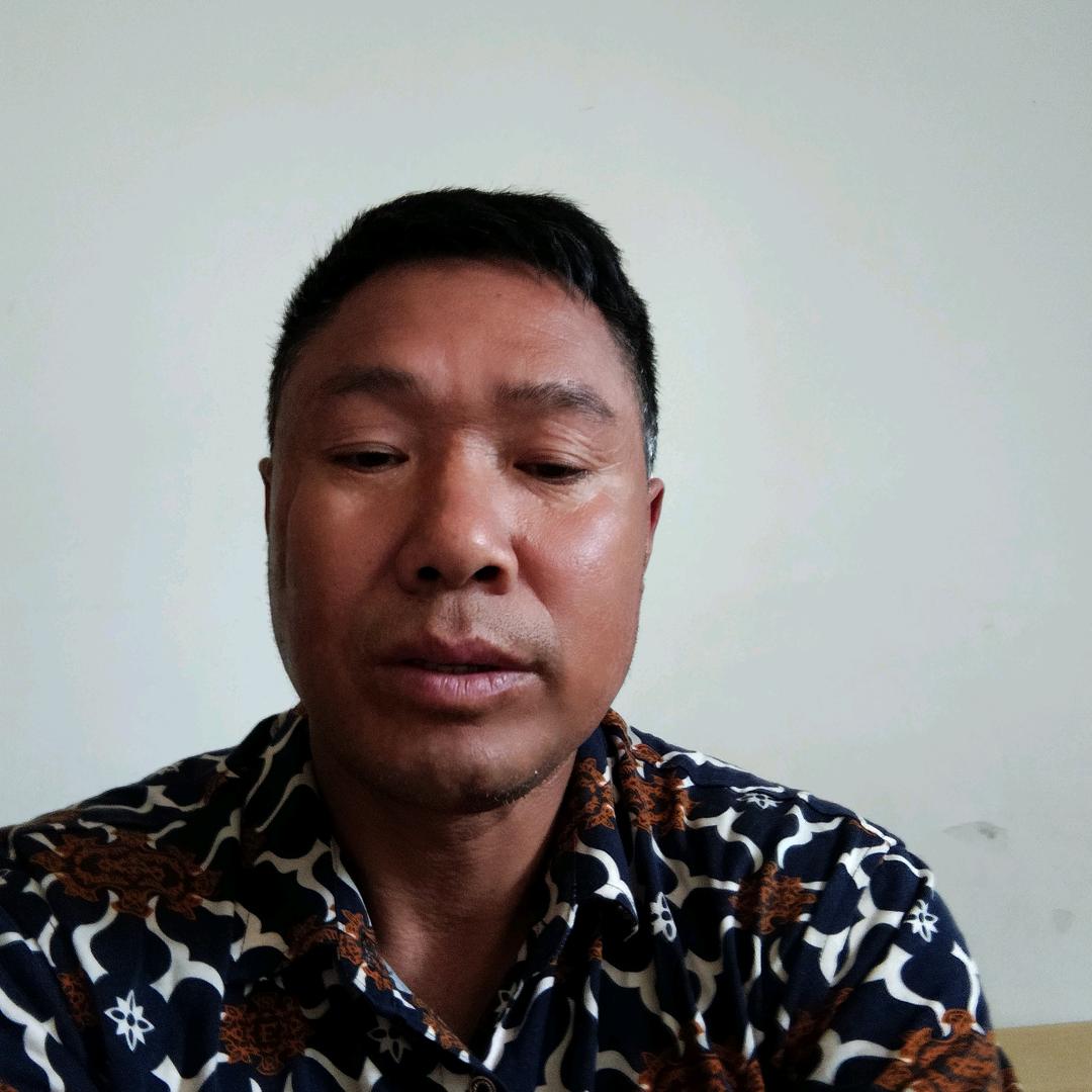 幸福的一家人17584776863