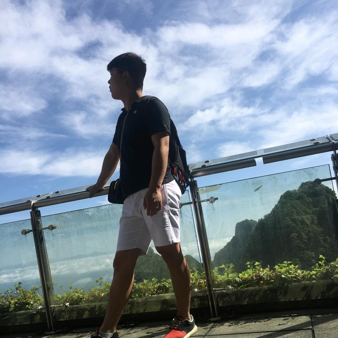 吴洋洋-蜘蛛人外墙装饰🏠