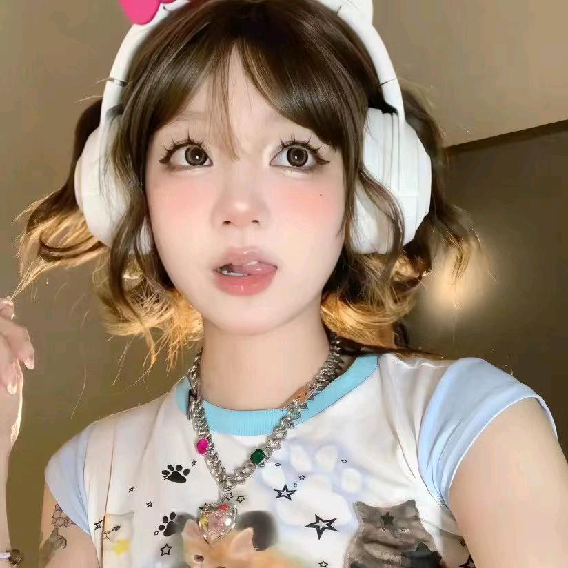 麒麟LiveHouse经理沁沁