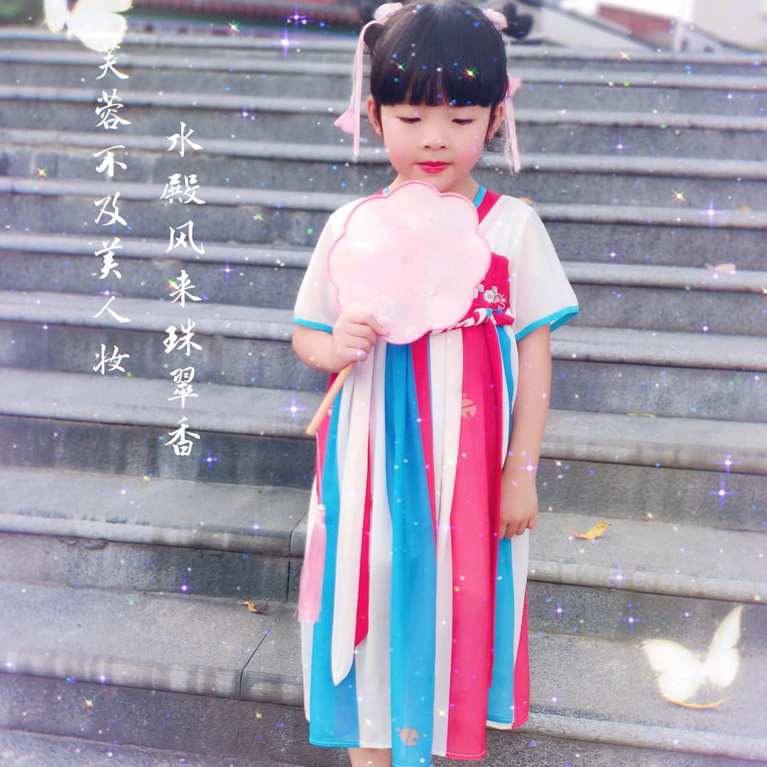 小云.