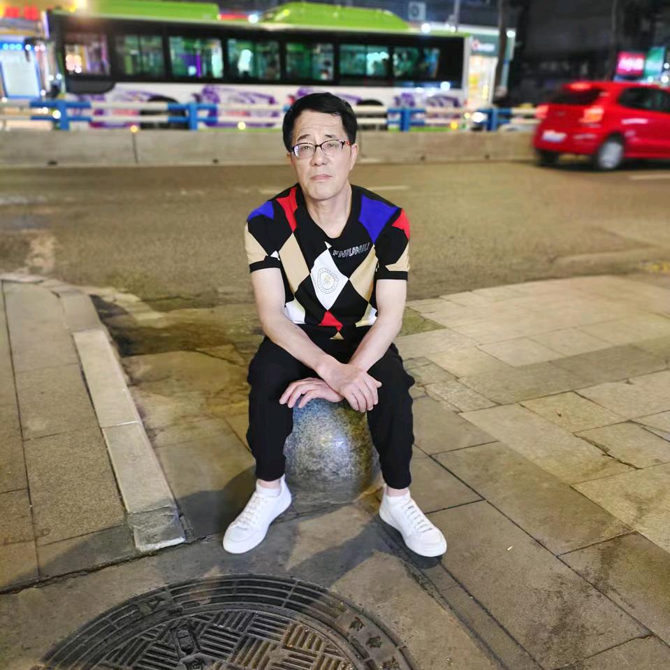 雄哥