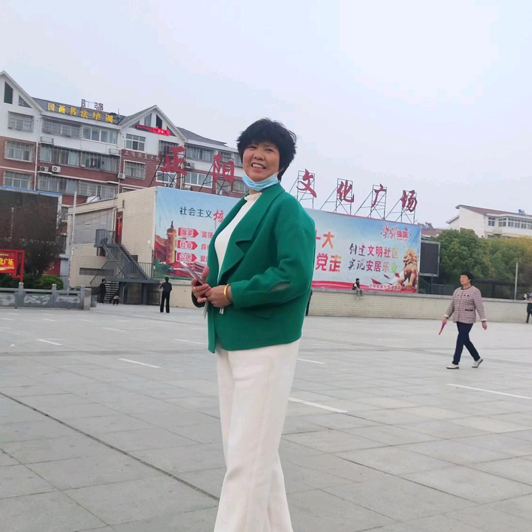 幸福的一家人🙂