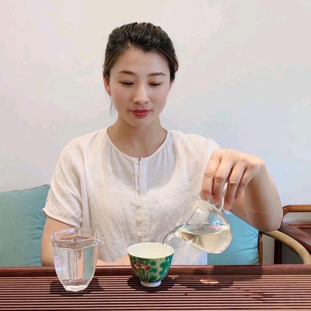 卖茶人春晓
