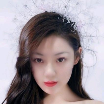 纯洁蕪霞