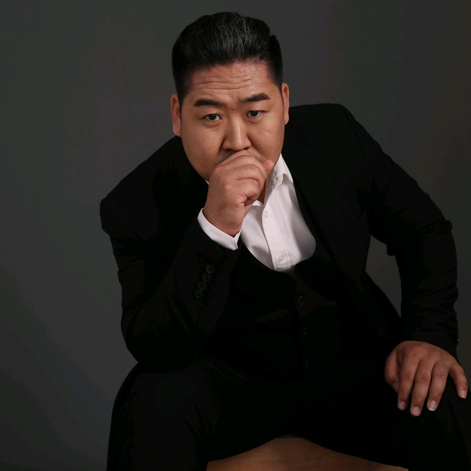 奥腾文化 SR视觉设计 王鹏