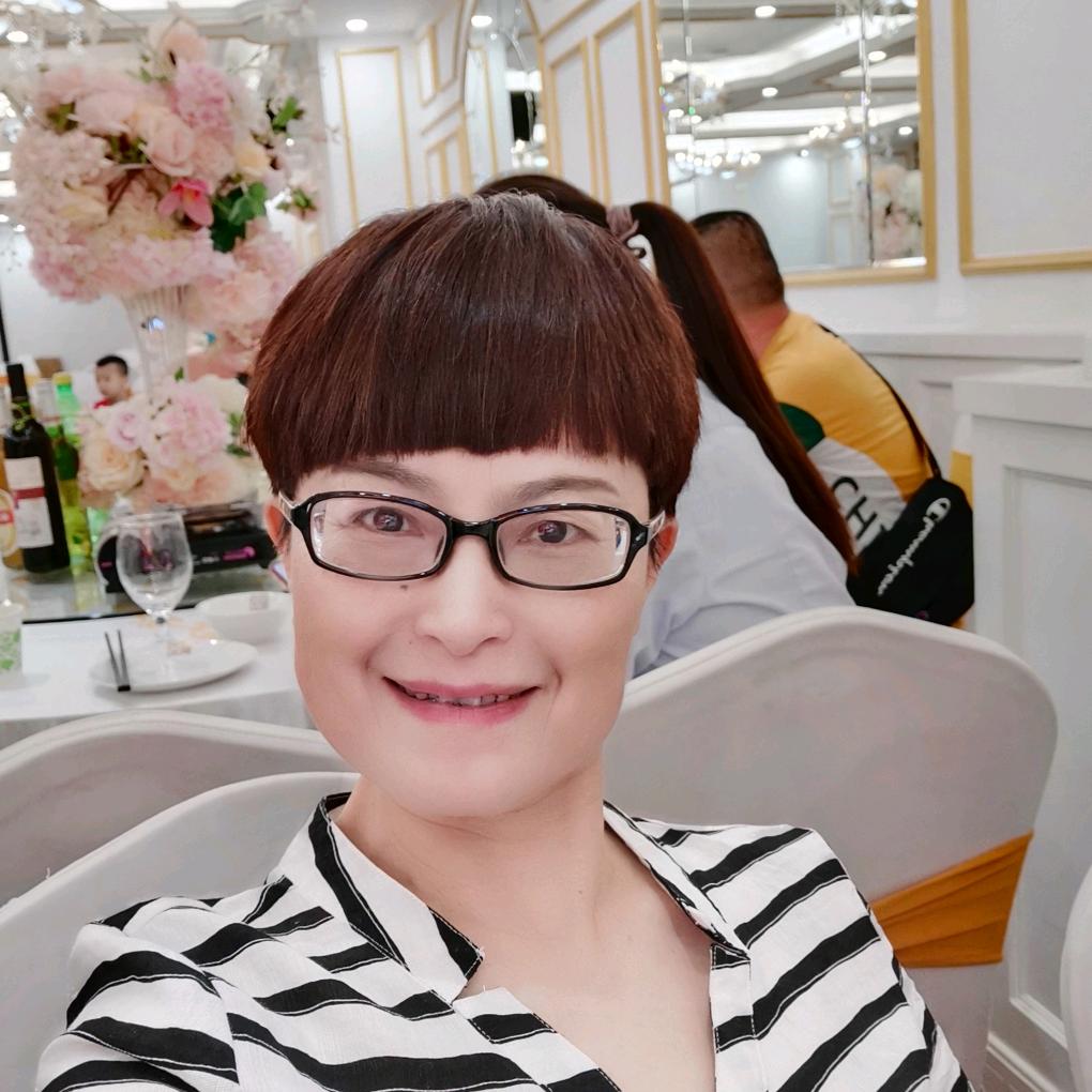 阿丽丽