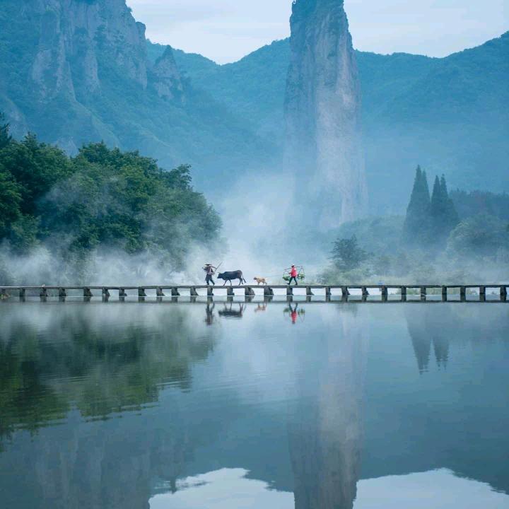 艳阳高照