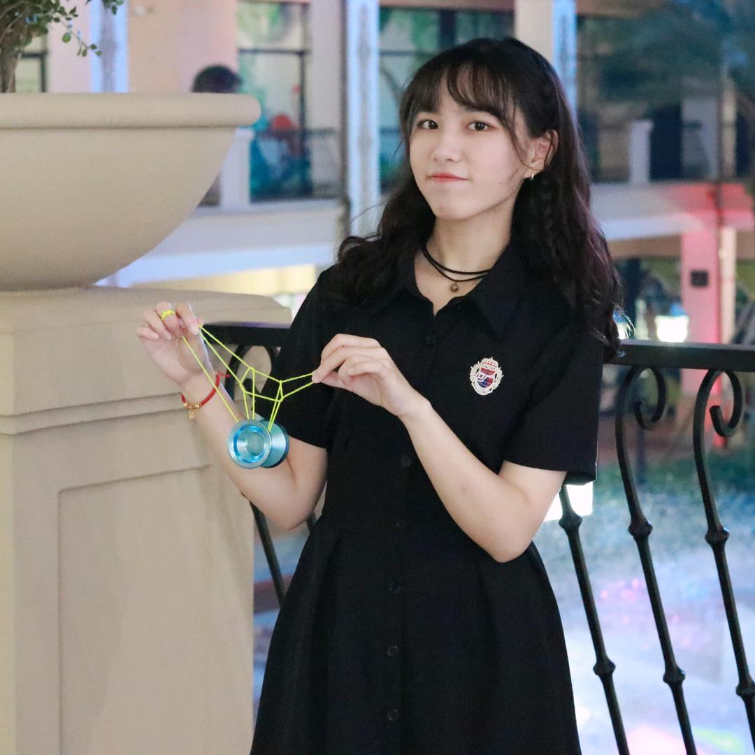 玩悠悠球的晓琪吖🥕