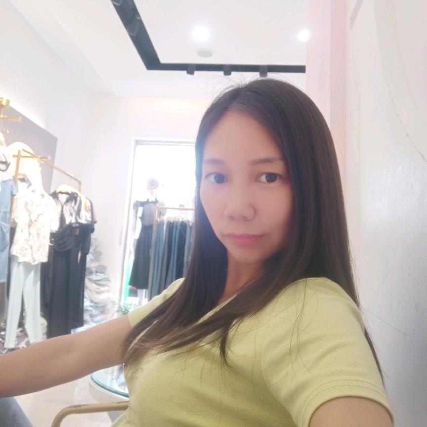 陈素颜(*^ω^*)