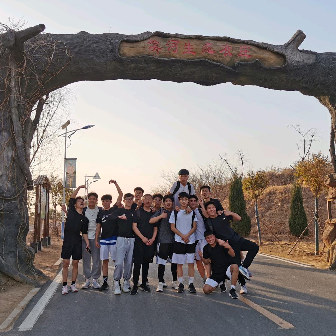 汤阴体考张教练