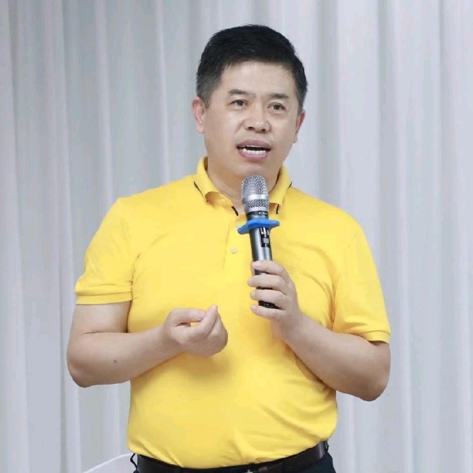 威海眼镜哥提升视力