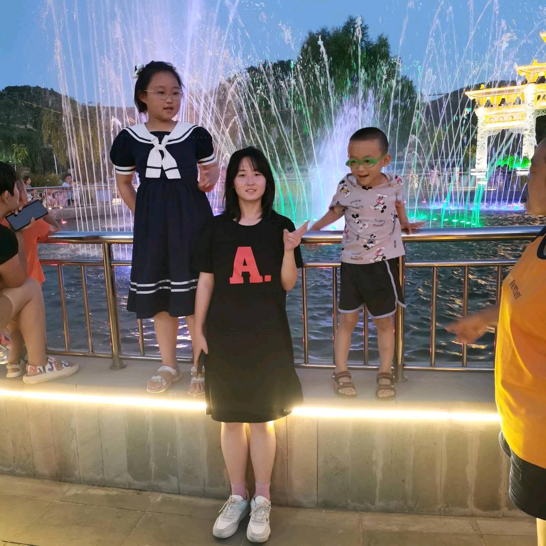 老白家·神木杂碎面官方号