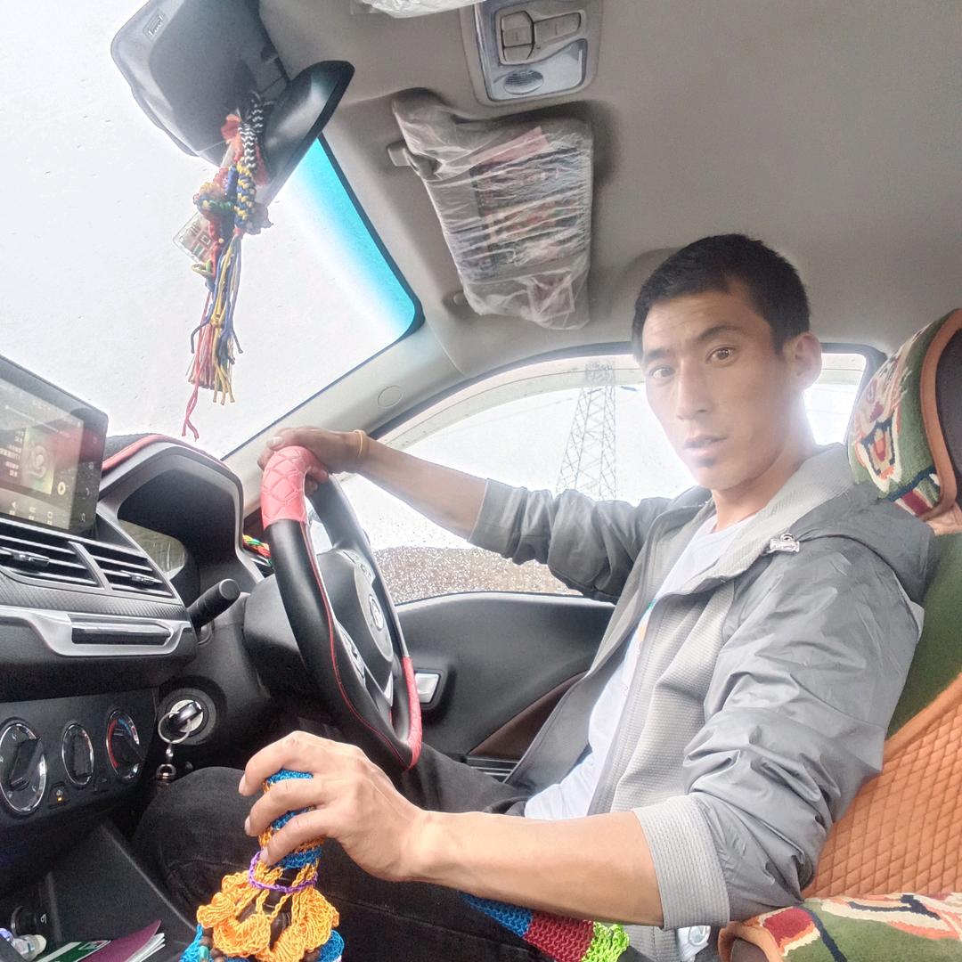 扎多