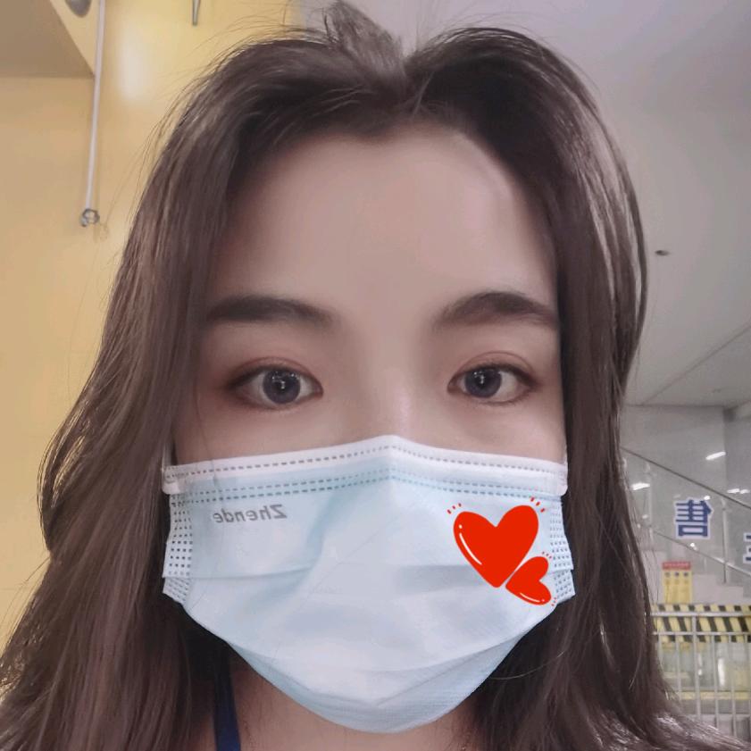 小依🥇