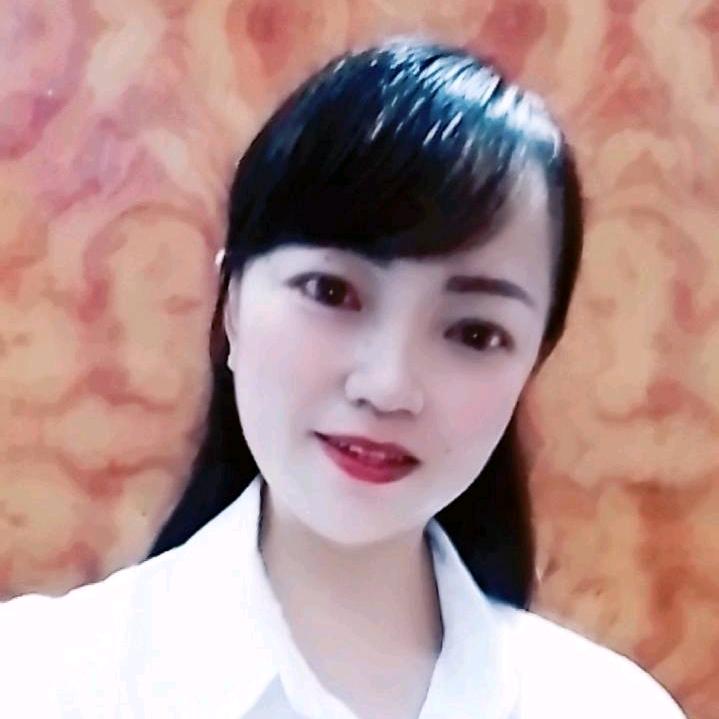 单身妈妈（一个人带着三个孩子生活）