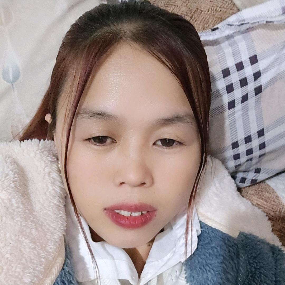 孤单一人。廖