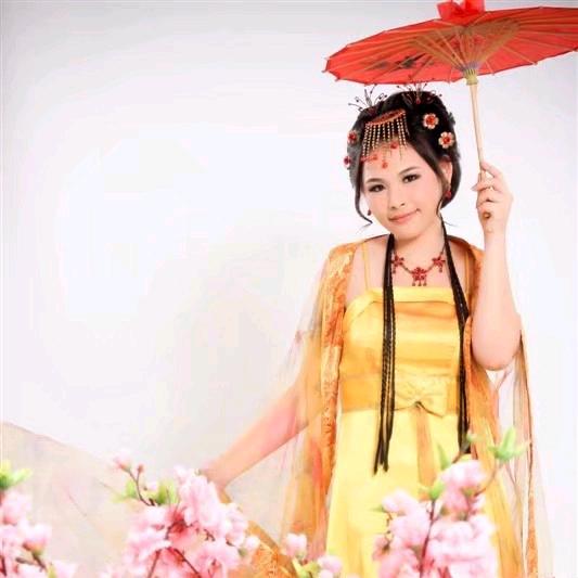 宝藏博主～小小花