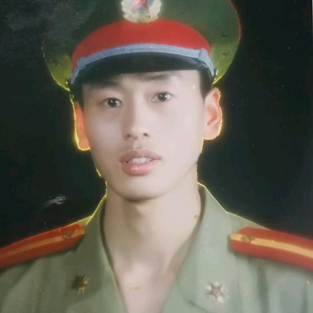 军旅情深（徐小徐）