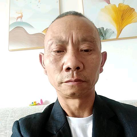 专业野生菌和水果，茅台镇酒类，包装材料