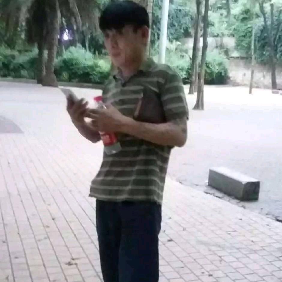 本人单身…1975年属兔的