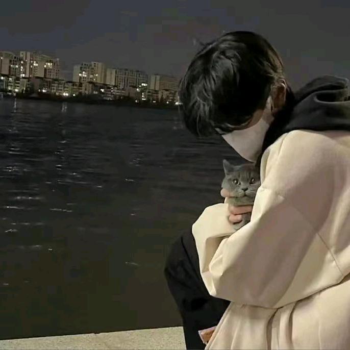 犯困的小李