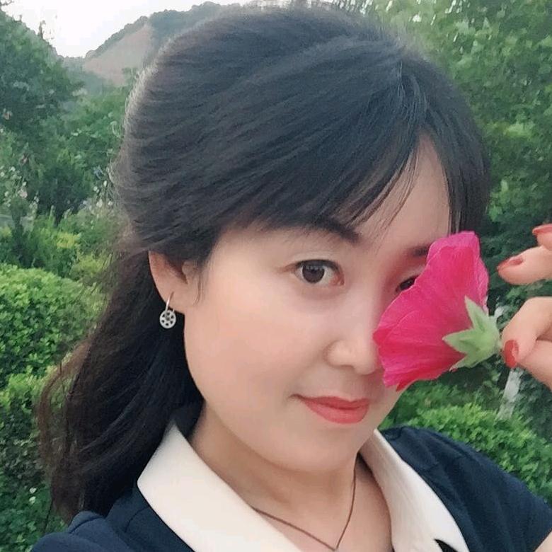赵芹，月亮