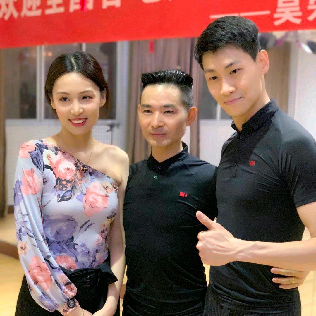 艺德双馨