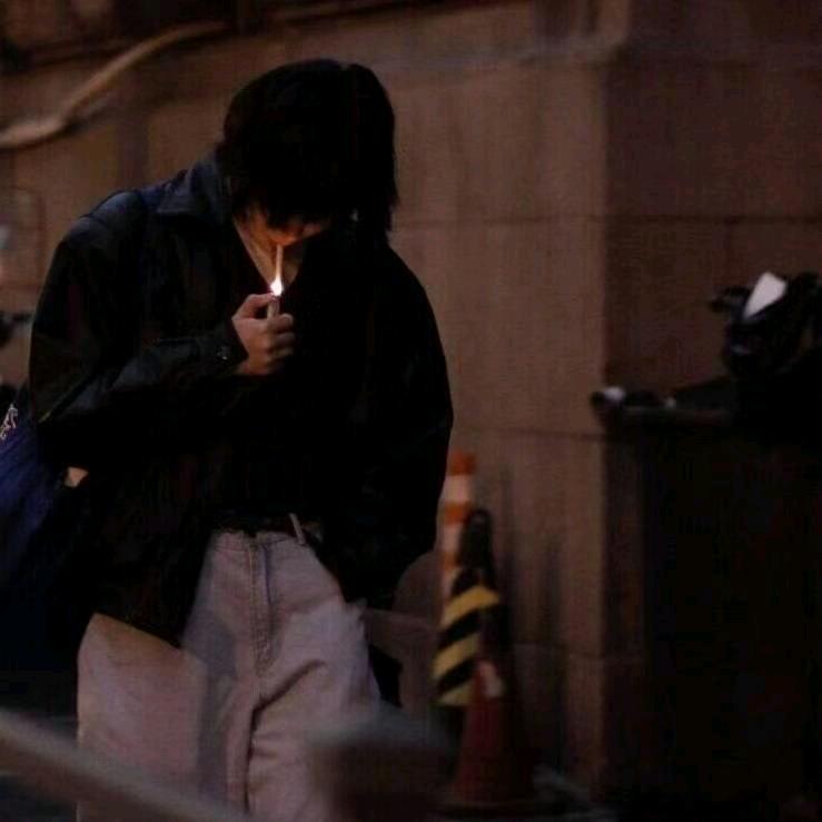 @孔 先  森✔