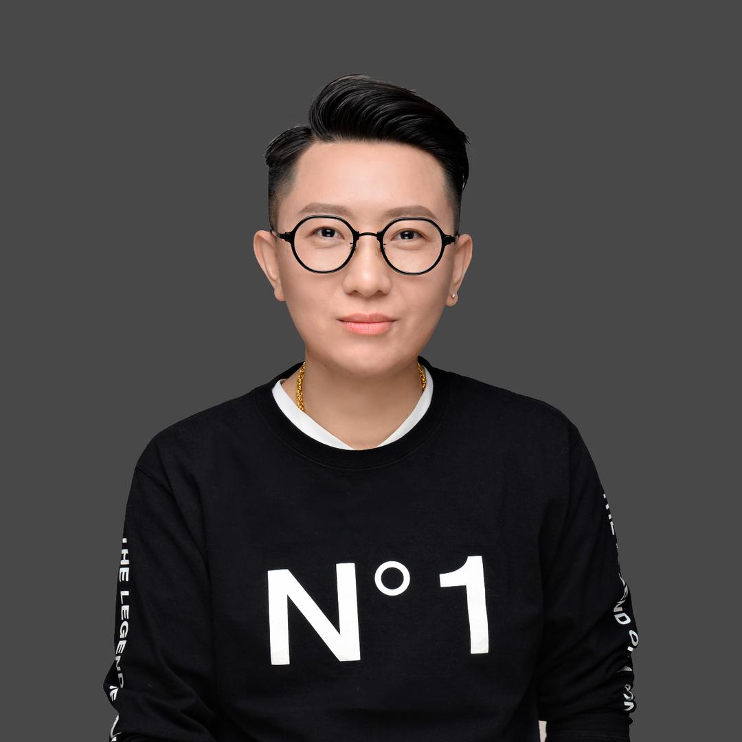 装疯办CEO