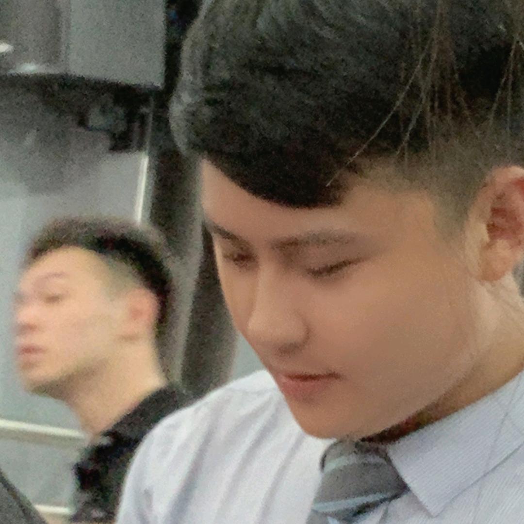 南阳健身中心 啊东～