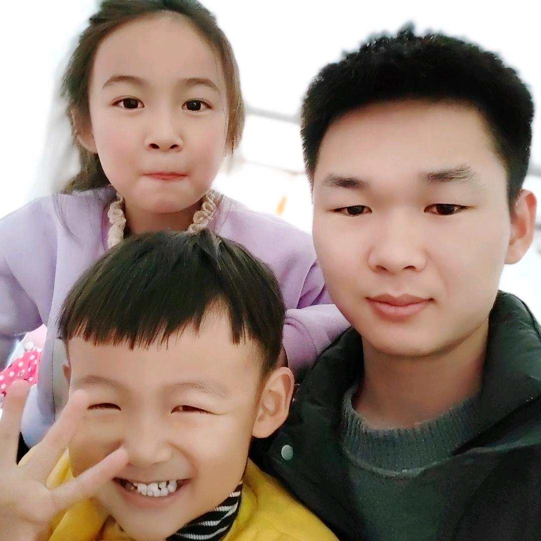 小侠.