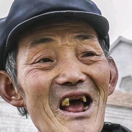 李大爷