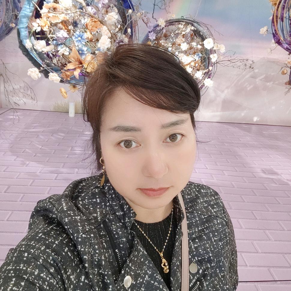 秋风舞红叶