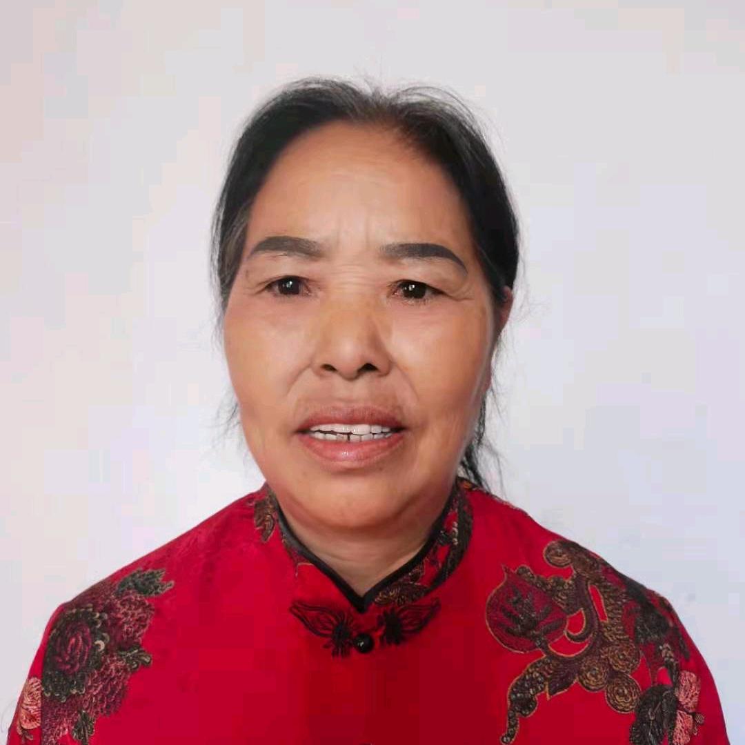 用户128296915254
