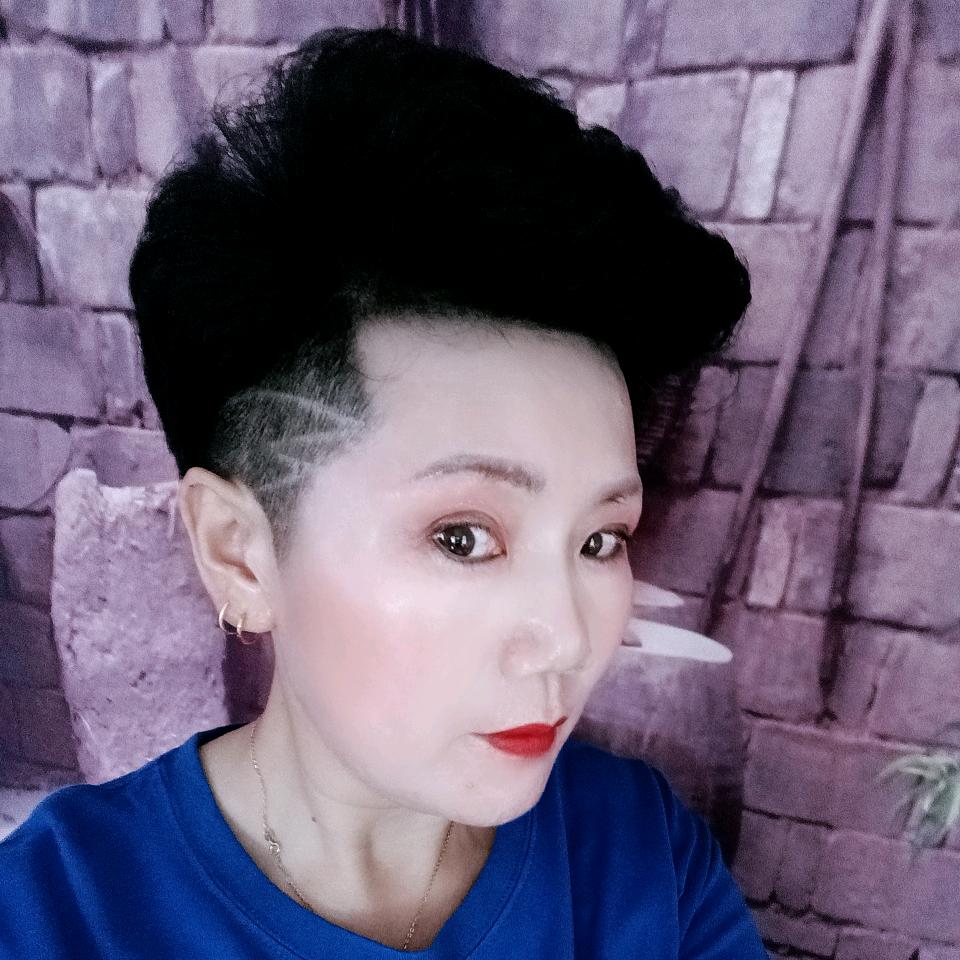 🙏发型师汪云🙏