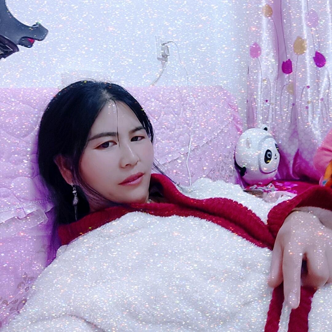 春暖花开🍉🍉🌹🌹😄