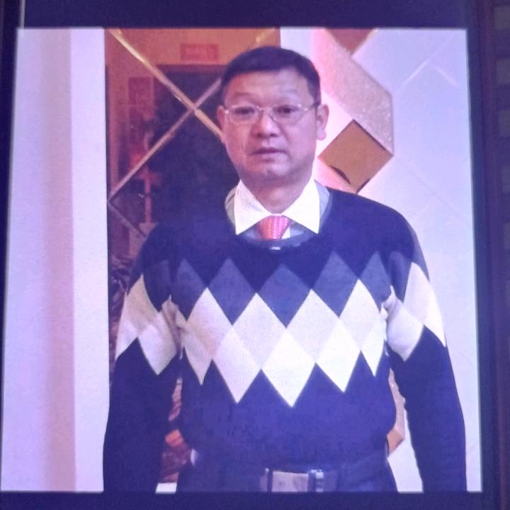 鱼玉虞红涛飘雪