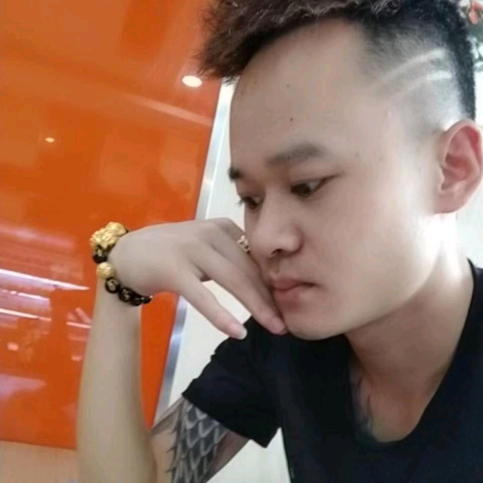 凌鹏（小雨）