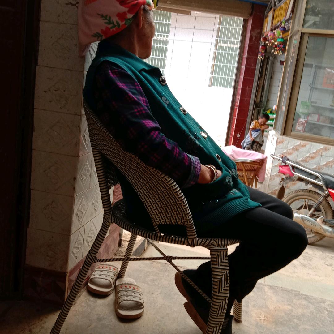 用户2398995036667