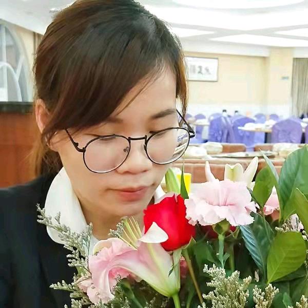 点点呼啦圈有氧运动