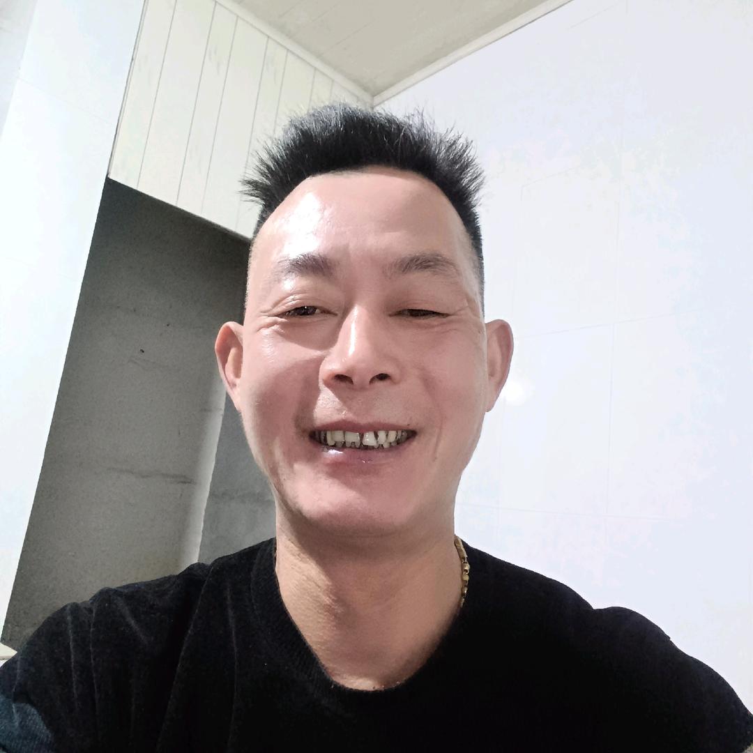 把酒望月